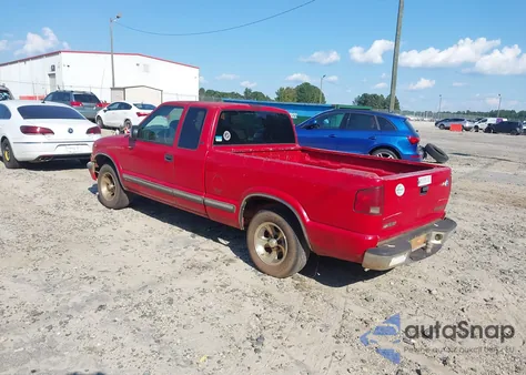 2000 Chevrolet S-10 Ls из США, поврежденный, VIN 1GCCS19W8Y8262950